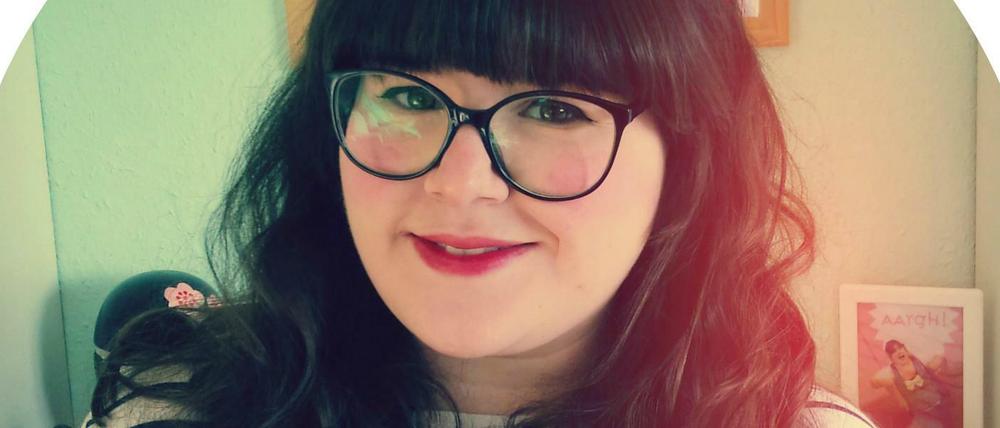 Vor vier Jahren Hat Alegra Schminke mit ihrem Modeblog "Dollface" angefangen.