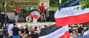 Rechte Bands beim "Thüringentag der nationalen Jugend" in Kahla am Wochenende.