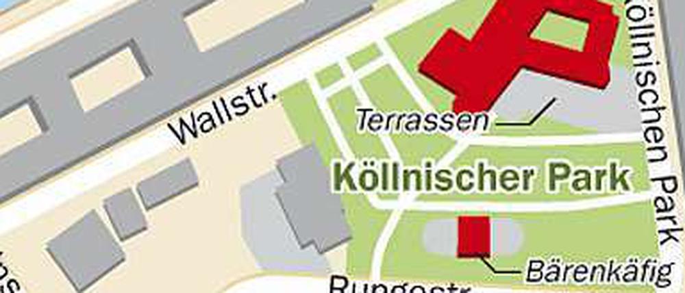 Der Köllnische Park in Mitte soll bis zum Sommer 2015 denkmalgerecht instand gesetzt werden. Ein Zaun könnte zukünftig die kunsthistorischen Schätze auf der Terrasse am Märkischen Museum vor Vandalismus schützen. Doch die Pläne des Bezirksamts Mitte sind noch nicht final.