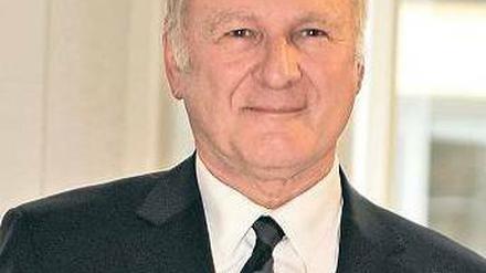 Claus Hipp, 74, ist seit mehr als 40 Jahren Chef des Babynahrungsherstellers Hipp. Der gebürtige Münchner ist promovierter Jurist, spielt Oboe und unterrichtet Kunst in Tiflis und Hohenaschau. Foto: p-a/dpa