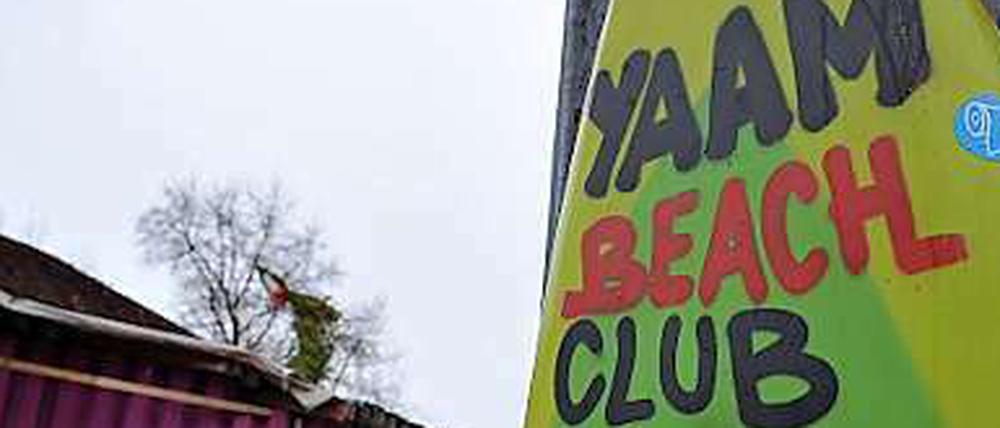 Der YAAM-Kulturverein am Ufer der Spree