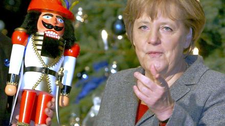 Es weihnachtet sehr. Angela Merkel verteilt hübsche Geschenke für alle, zum Beispiel eine Mietbremse. Woher sie die hat, scheint keinen zu interessieren.