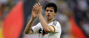 Kapitän von Bord. Detr ehemalige Spielführer der deutschen Nationalmannschaft tritt heute Abend in Leipzig offiziell ab.