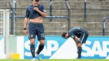 Vor dem Abstieg. Süleyman Koc (l.) und Babelsberg nähern sich der Regionalliga.