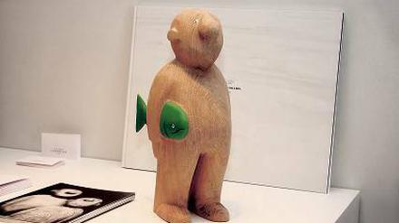 Galerie: Junge mit Fisch