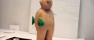 Galerie: Junge mit Fisch