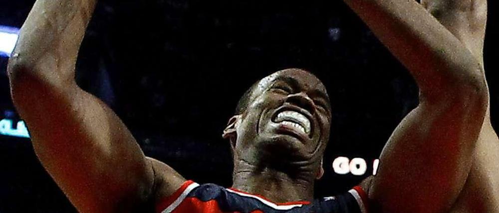 Jason Collins. Der Profibasketballer spielt für die Washington Wizards.