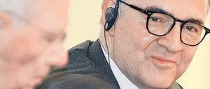 Werben um Vertrauen. Frankreichs Finanzminister Moscovici (rechts) und sein deutscher Amtskollege Schäuble in Berlin.