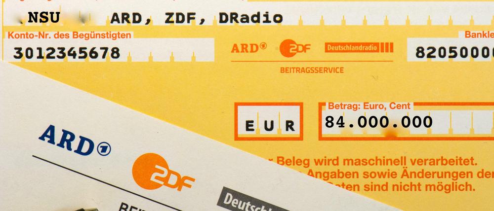 Nach dem Eklat um die Verlosung der Presseplätze für den NSU-Prozess sichern sich die Öffentlich-Rechtlichen die Übertragungsrechte...