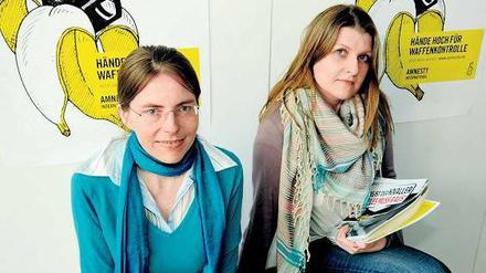 Kurzer Draht zu Spendern. Gesine Gernand (links) und Manuela Schulz betreiben Fundraising bei der Menschenrechtsorganisation Amnesty International.