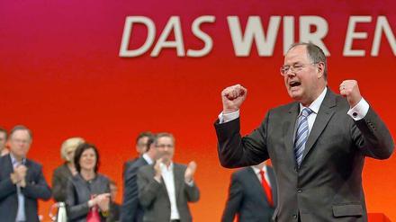 SPD-Kanzlerkandidat Peer Steinbrück will wirklich Kanzler werden - kann aber bei seiner Parteitagsrede nicht so richtig mitreißen.