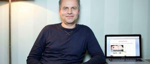 Arbeitsplatz. Mehr als seinen Verstand und seinen Computer braucht Bernhard Pöschla für den "Kojoten" nicht.