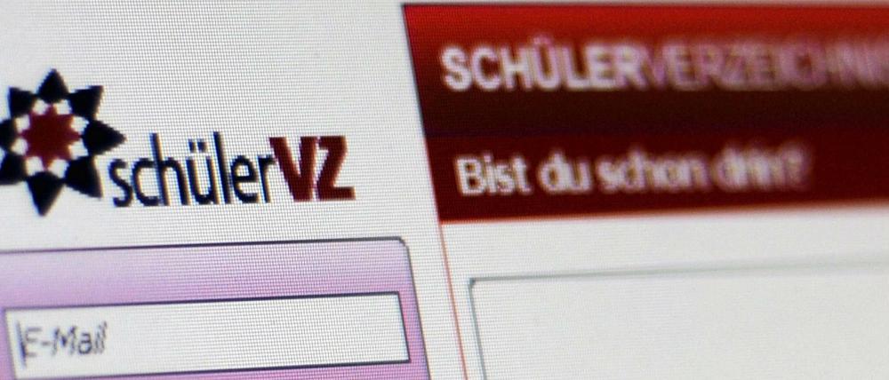 SchülerVZ war 2007 als Schwesterplattform zu StudiVZ gegründet worden. Vor anderthalb Jahren nutzen noch 1,5 Millionen Mitglieder den Dienst, inzwischen sind es nur noch 200 000. 