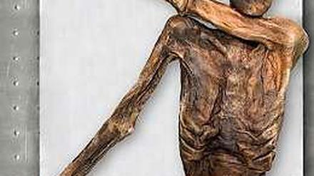 5000 Jahre alt, vor 22 Jahren gefunden - aber immer noch nicht restlos erforscht: Ötzi.