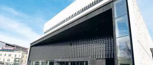 Zankapfel Fassade. Das neue Musiktheater am Volksgarten.