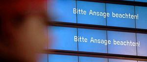 Am Montag sollen in Berlin die Tarifverhandlungen für die 130 000 Beschäftigten bei der Deutschen Bahn fortgesetzt werden.