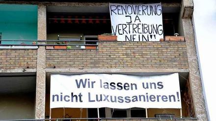 Die Mieter der Calvinstraße 21 wehren sich gegen die geplante Sanierung.