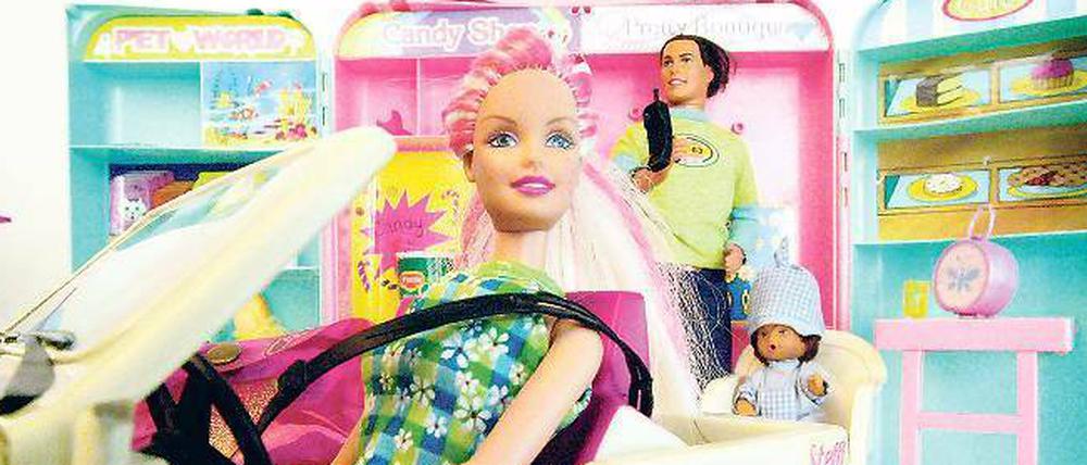 Mein Haus, mein Auto. Die Barbiepuppe polarisiert.