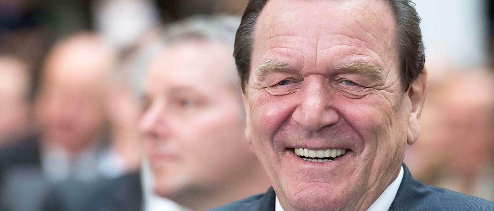 Gerhard Schröder mahnt davor, den Reformgeist in Deutschland nicht wieder verschütten zu lassen.