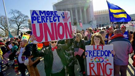 Demonstration für die Homo-Ehe vor dem Obersten Gericht der USA.
