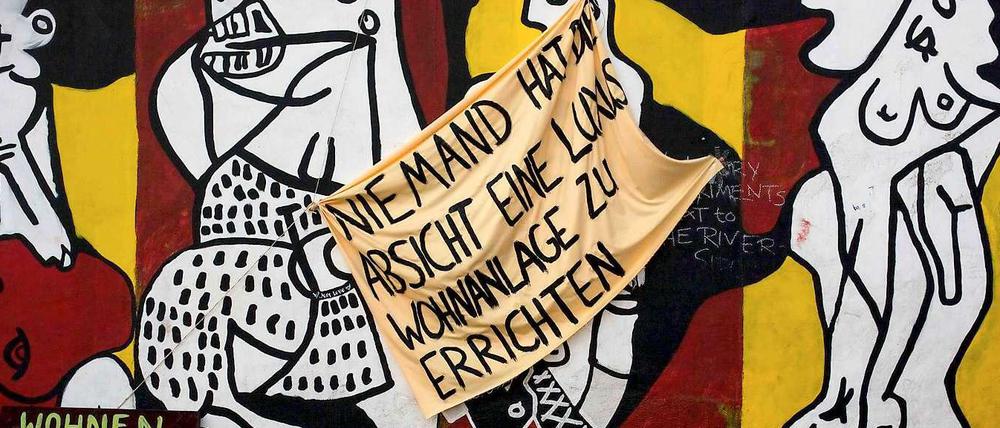 Der Kampf um die Mauer geht weiter.