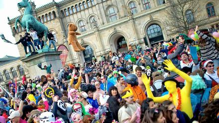 Der "Harlem Shake" geht um die Welt - und erreicht auch Berlin und Hannover. 