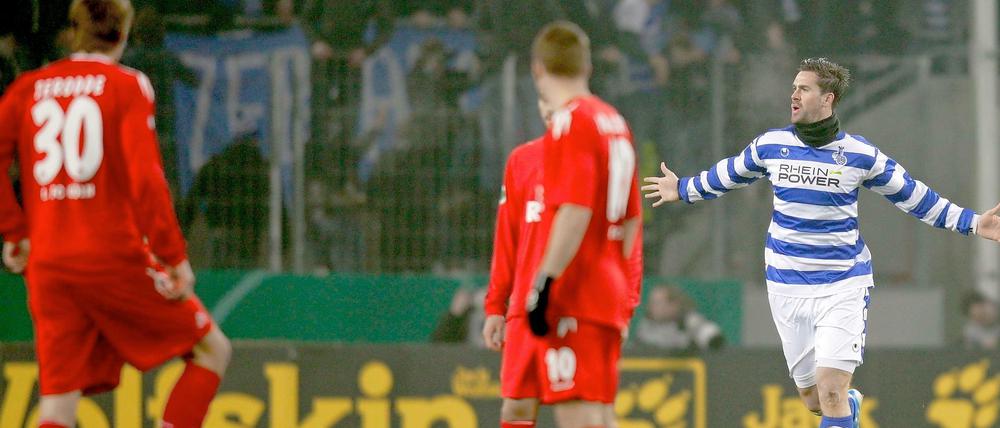 Schlechte Erinnerungen: Im Dezember 2010 flog Köln im DFB-Pokal gegen Duisburg raus - Maierhofer traf damals zum 1:0.