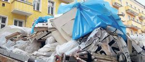Alles ab in den Container. So leicht machen es sich viele Bauherren, wenn sie renovieren. Wer richtig trennt, tut der Umwelt Gutes und schont den Geldbeutel.