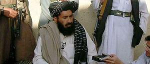 Maulvi Nazir Wazir (Mitte)