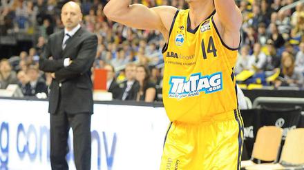 Albas Nihad Djedovic spielte gegen Braunschweig stark.