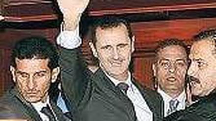 Will kämpfen. Machthaber Assad am Sonntag vor seiner Rede in der Oper. Foto: AFP