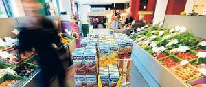 Tierfreie Zone. In Berlin – Prenzlauer Berg befindet sich der Supermarkt Veganz, der angeblich erste Supermarkt Europas, der ausschließlich vegane Produkte anbietet. Die Umsätze sind hoch, bald sollen neue Filialen dazukommen.