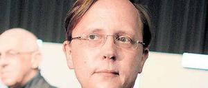 Im Auftrag der Gläubiger. Verwalter Biner Bähr treibt Kundengelder ein. 