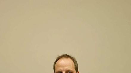 Innensenator Thomas Heilmann muss sich vor dem Rechtsausschuss des Berliner Abgeordnetenhauses erklären.