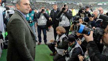 Im Fokus: Wolfsburgs neuer Manager Klaus Allofs vor dem Wiedersehen mit seinem langjährigen Arbeitgeber Werder Bremen.