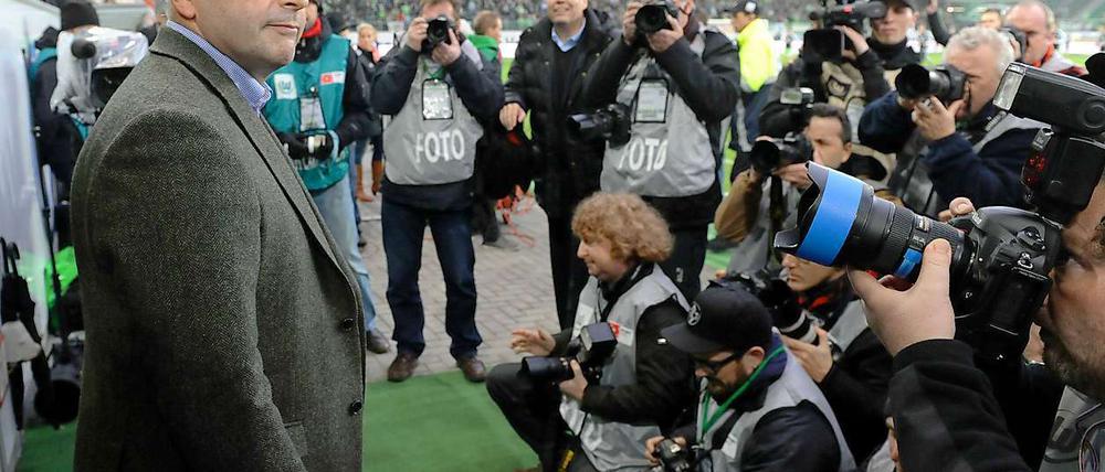 Im Fokus: Wolfsburgs neuer Manager Klaus Allofs vor dem Wiedersehen mit seinem langjährigen Arbeitgeber Werder Bremen.