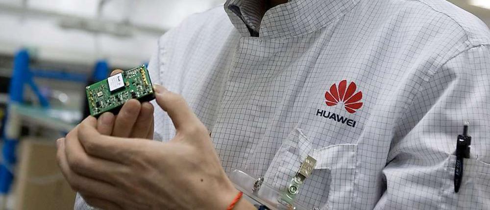 Mit Argwohn betrachtet. Huawei ist in 140 Ländern aktiv. In einigen Staaten wie den USA ist der chinesische Netzwerkausrüster aber nicht so gern gesehen.