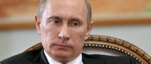 Russlands Präsident Wladimir Putin hat seinen Verteidigungsminister entlassen.
