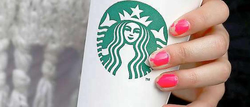 Die Aktivisten von "UK Uncut" wollen Starbucks-Filialen in Kinderkrippen und Obdachlosenheime verwandeln.
