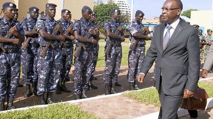 Die westafrikanische Staatenunion Ecowas entsendet Truppen nach Mali.