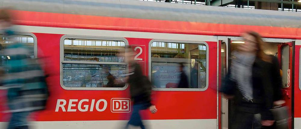 Zahlreiche Bauprojekte bringen die Bahn-Fahrpläne durcheinander.
