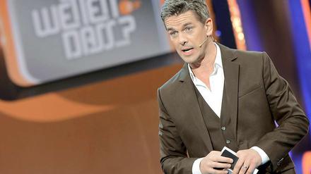 Markus Lanz gewinnt als neuer Moderator von "Wetten, dass...?" an Sicherheit und Routine.
