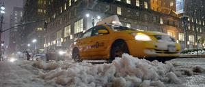 Windsturm "Athena" brachte vor allem New York und New Jersey eisige Kälte und Schneematsch.