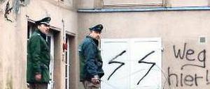 Immer neue Fälle. Nazi-Schmiererei 2007 an jüdischem Kindergarten in Berlin. Foto: dapd