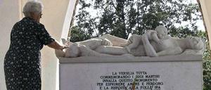 Gedenken an das Grauen. Monument im italienischen Dorf Sant’ Anna di Stazzema, in dem die SS 1944 ein Massaker an der Zivilbevölkerung verübte.