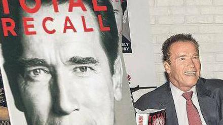 Exemplarischer Riese: Arnold Schwarzenegger stellt am heutigen Mittwoch seinen "Total Recall" vor.