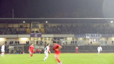 Mommsen-Test bestanden: Für den BAK war es ungewohnt, unter Flutlicht zu spielen. 