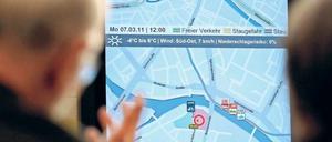 Stauschau. In der Berliner Verkehrsinformationszentrale hat man den Überblick. Immer wichtiger wird die Vernetzung von Straße und Schiene.