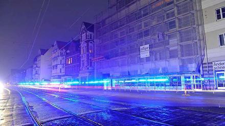 Frecher als die Polizei erlaubt: Ein Maserati-Fahrer flitzte mit Blaulicht durch die Stadt. (Symbolbild)