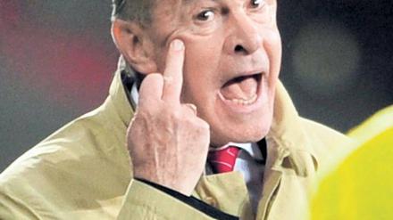 Selbstjustiz. Ottmar Hitzfeld kann auch mal grantig werden, ...
